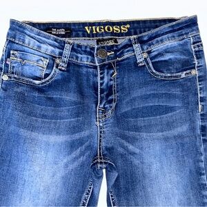 Distressed patched Skinny Jeans